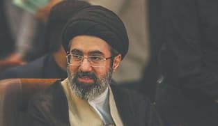 Transisi dinasti: Siapa Mojtaba Khamenei yang gantikan ayahnya sebagai Pemimpin Tertinggi Iran?