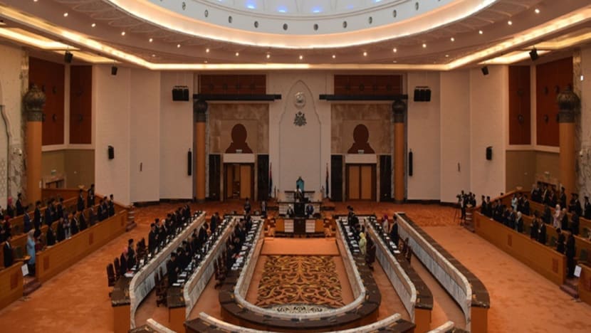 UMNO Johor diberi mandat adakan atau tidak PRN UMNO Johor diberi mandat adakan atau tidak PRN