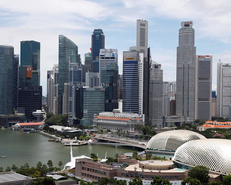 Singapore economy grows 0.1% in Q3, avoids technical recession