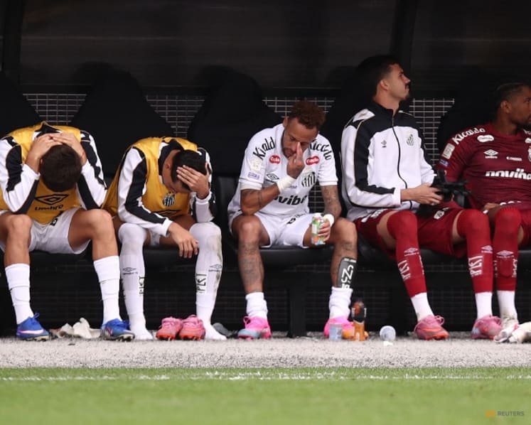 Neymar loses cool over botched substitution in final World Cup audition