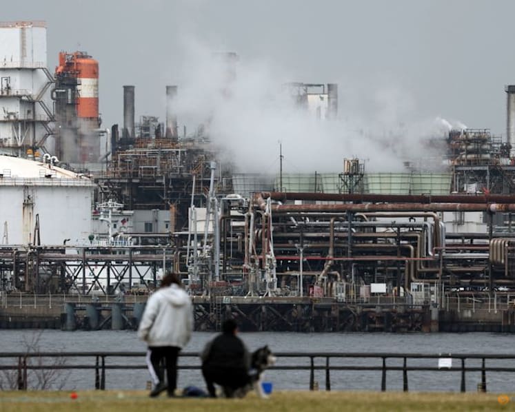 Japan refinery runs climb to over 70% on alternative supply, stockpile releases