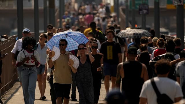 特朗普要求进行新一轮人口普查 将非法移民排除在外