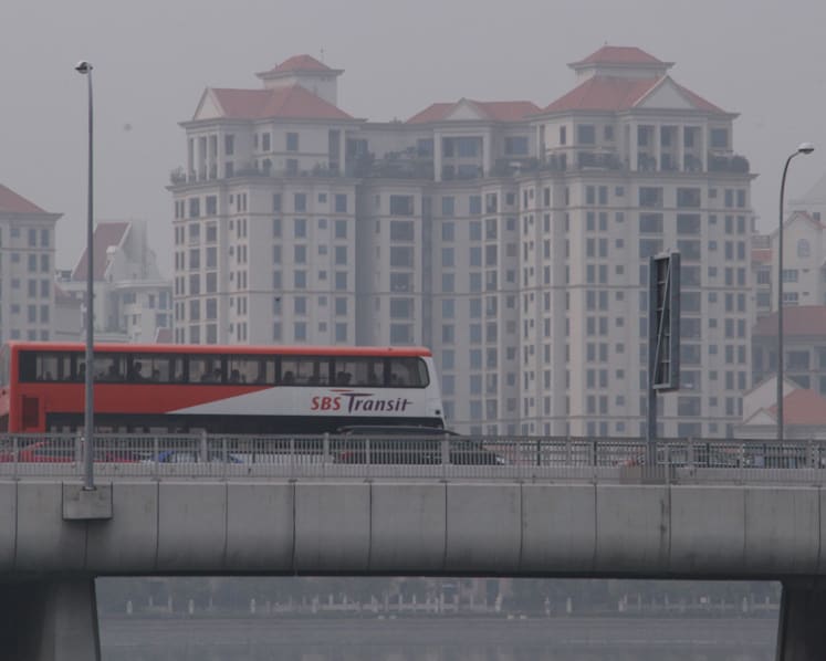 Air quality in Singapore remains unhealthy due to haze