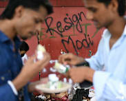 India student protests keep up pressure on Modi government