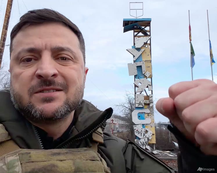 Ukraine drops NATO goal as Trump envoy sees progress in peace talks