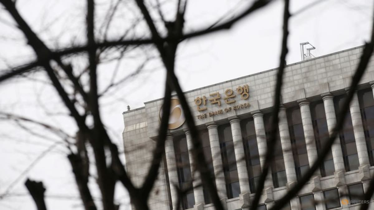 South Korea's central bank to hold key rate on May 28, hikes expected from Q3