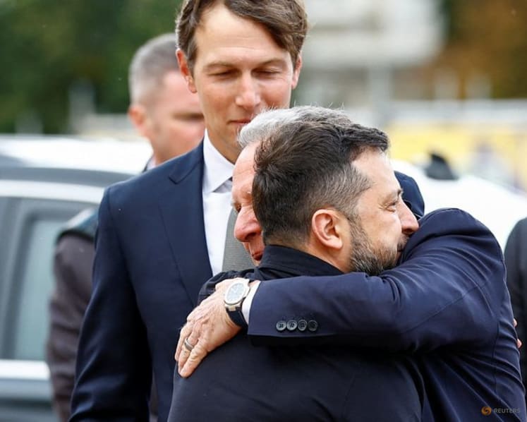 US envoys make first Kyiv visit amid Ukraine war peace push