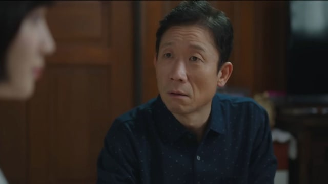 55岁才遇真爱！韩国“最强绿叶”郑石勇认爱音乐才女，甜蜜同居生活曝光