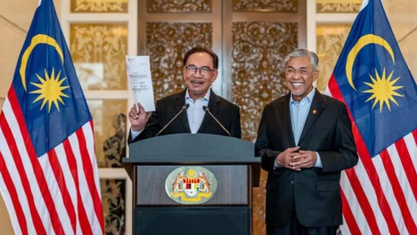 UMNO komited pertahan Kerajaan Perpaduan, kata Ahmad Zahid UMNO komited pertahan Kerajaan Perpaduan, kata Ahmad Zahid