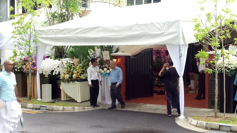 PM Lee, family and friends pay respects to S R Nathan