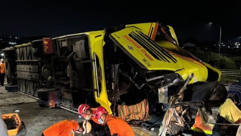Mudik Nataru berduka: Daftar korban kecelakaan maut bus Cahaya Trans di Tol Semarang, 16 Tewas