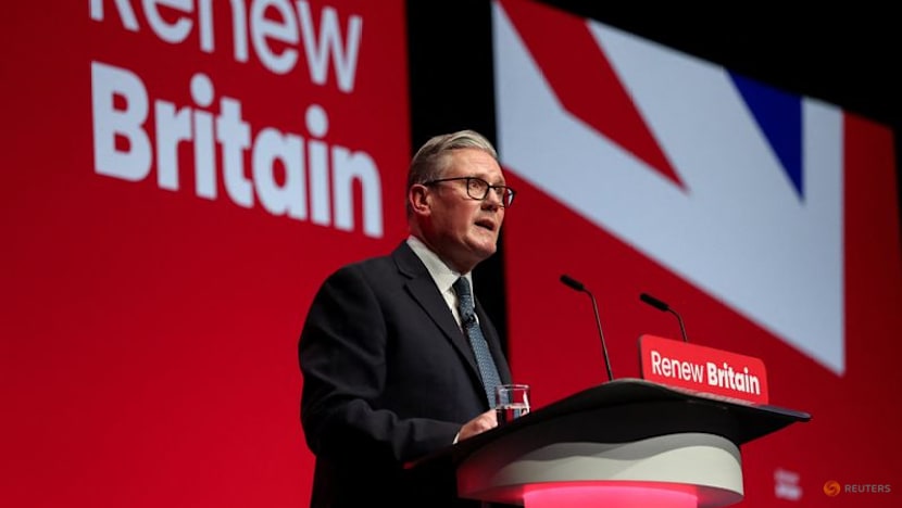 Starmer vows to fight for Britain's 'soul', thwart far right