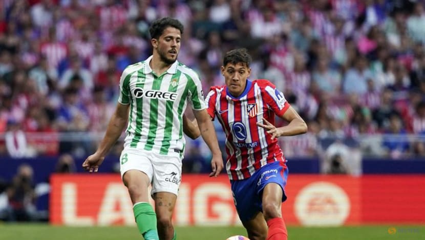 Alvarez double guides Atletico to easy win over Betis