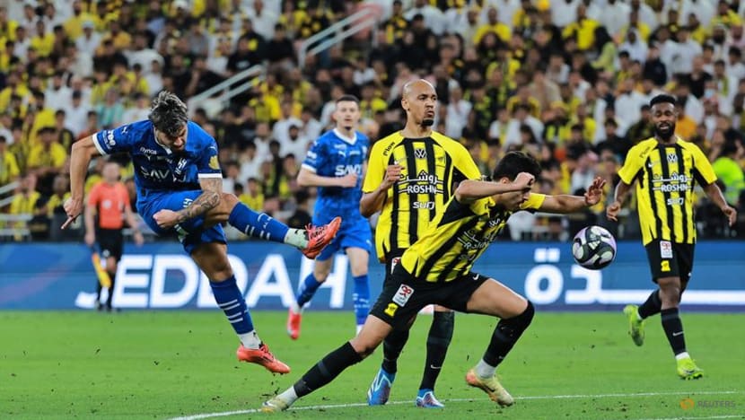 Benzema helps Ittihad secure 4-1 thrashing over title rivals Al-Hilal Benzema helps Ittihad secure 4-1 thrashing over title rivals Al-Hilal