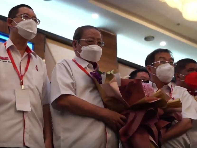 Lim Guan Eng vacates DAP secretary-general post; Lim Kit Siang retires from politics