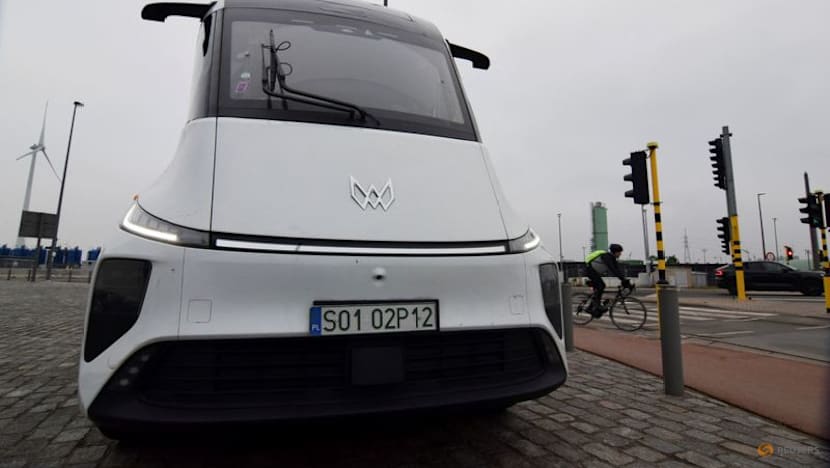 Chinese electric truck maker Windrose makes first US delivery  