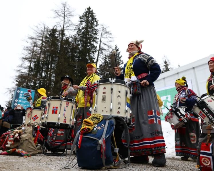 Biathlon-Bodo/Glimt football fans bring drumming joy to biathlon venue
