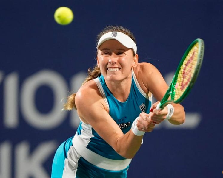 World number one Sabalenka suffers Toronto setback as Alexandrova advances
