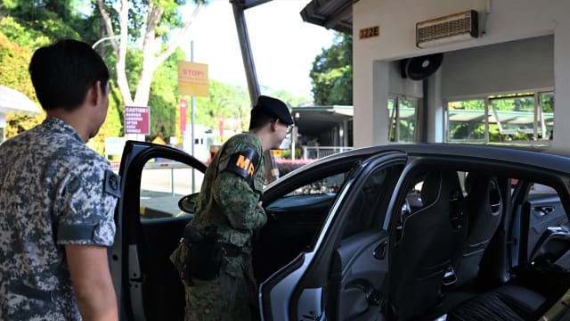 国防部和内政团队加强检查电子烟 持有者将受到纪律处分