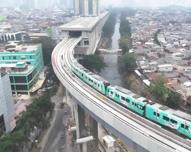 Ingin ikut uji coba LRT Kelapa Gading-Manggarai? Ini cara dan syaratnya