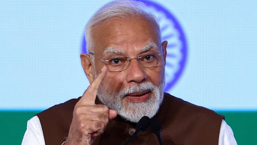 வெளிநாட்டுப் பொருள்கள் வேண்டாம்; உள்நாட்டுப் பொருள்களைப் பயன்படுத்துவோம்! - இந்தியப் பிரதமர்