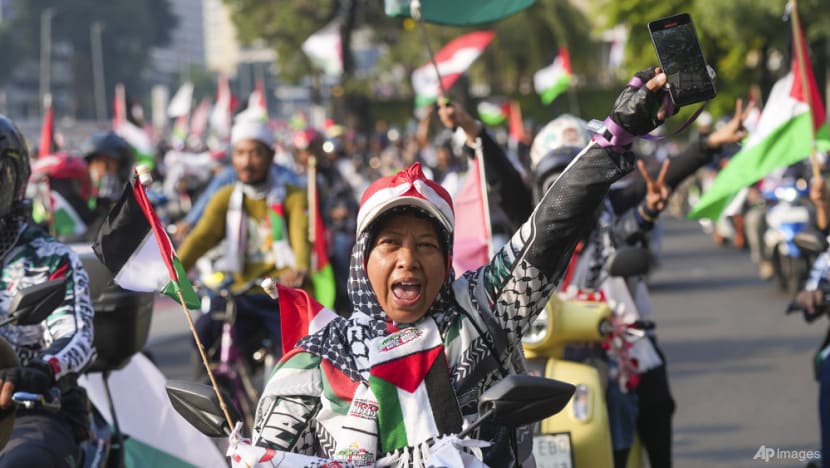 How an Israel visit and a cancelled seminar put Indonesia’s largest Muslim bodies under public scrutiny How an Israel visit and a cancelled seminar put Indonesia’s largest Muslim bodies under public scrutiny