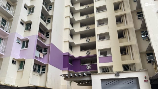 居民申诉未经投票便重新粉刷颜色不搭 符策翔：已暂停工程