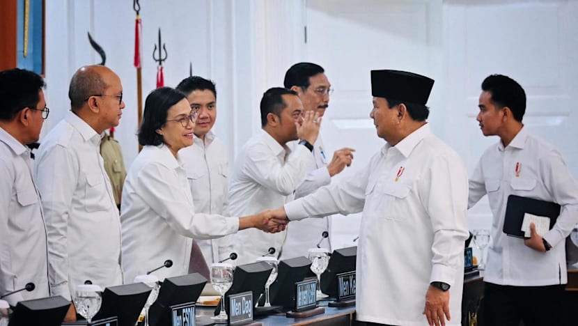 Reshuffle Kabinet Prabowo jilid II: Sri Mulyani cabut sebagai Menkeu, 4 menteri diganti, siapa saja?