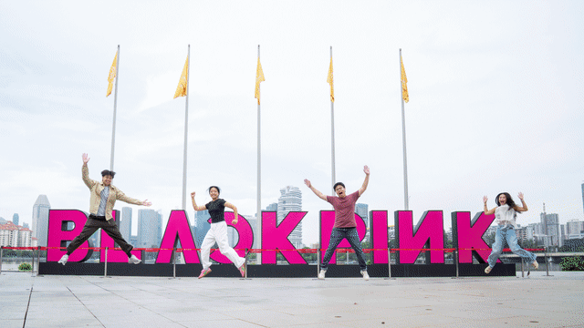 BLACKPINK狮城开唱，全岛掀粉色旋风！ 从快闪店到灯光秀，这些地点Blinks必打卡