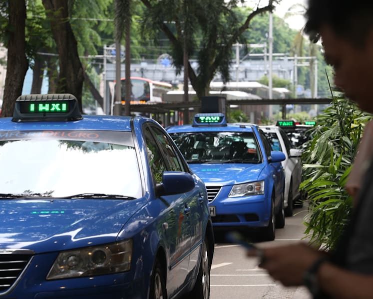 Slight rise in overall satisfaction with taxi, private-hire car services but lower scores for wait times: Survey