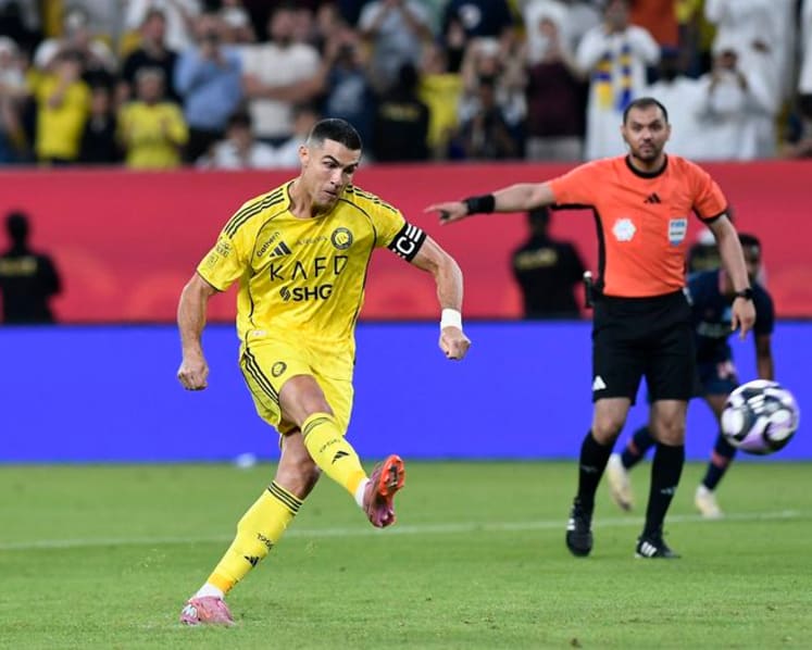 Ronaldo's heart beats faster while converting a penalty against Al-Fayha