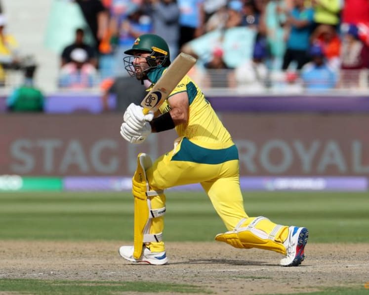 Maxwell, Konstas dropped from Australia's contracted players list