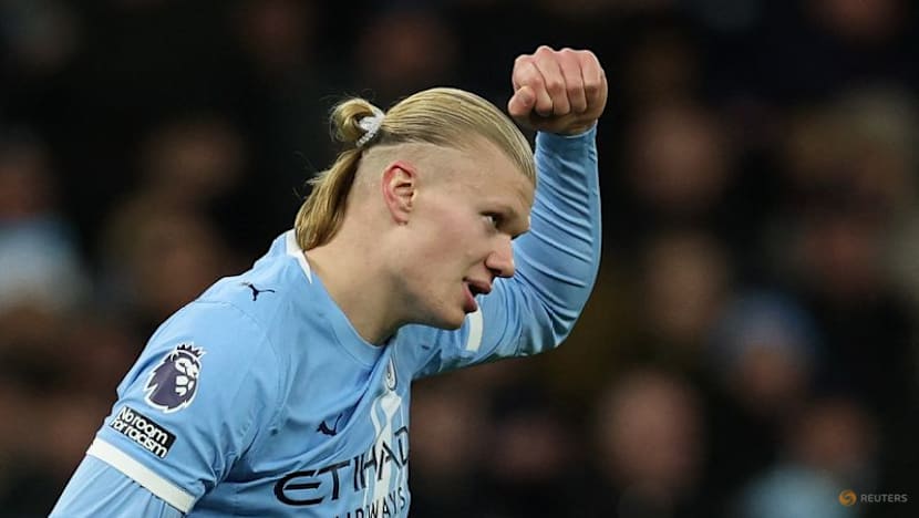 Haaland propels Man City to top with double against West Ham