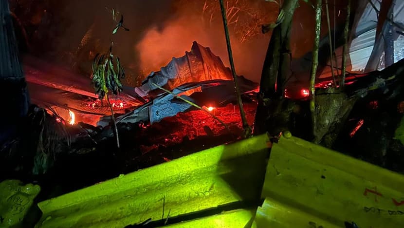 Fire breaks out on Kusu Island Fire breaks out on Kusu Island
