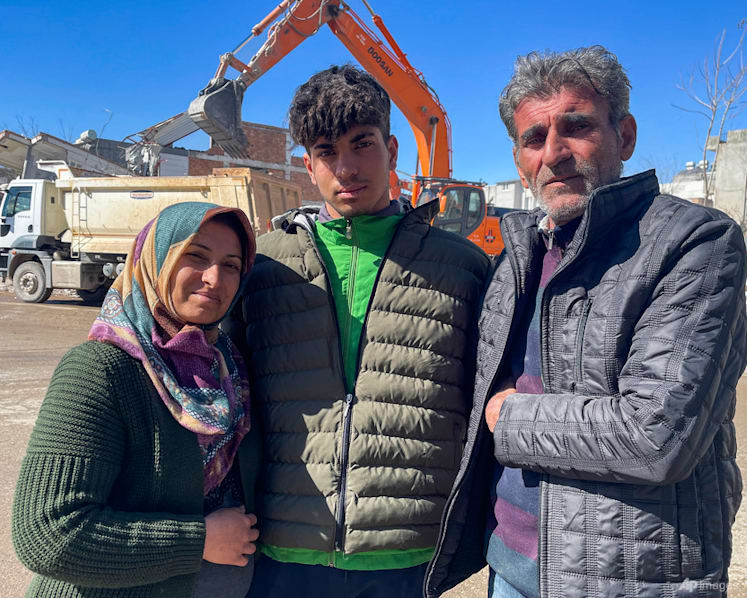 Turkish teen filmed 'last moments' from quake-hit apartment