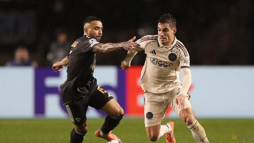 Ajax earn first Champions League points in win at Qarabag, Villarreal beaten by Copenhagen