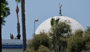 Penembakan di masjid San Diego tewaskan lima orang, termasuk dua pelaku yang bunuh diri
