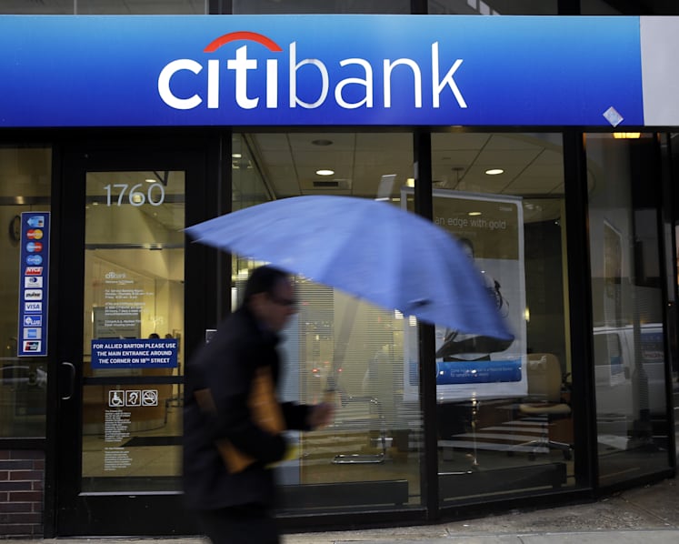 New internship programme exposes law students to the banking world