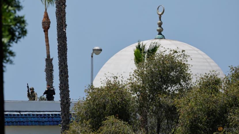 Penembakan di masjid San Diego tewaskan lima orang, termasuk dua pelaku yang bunuh diri