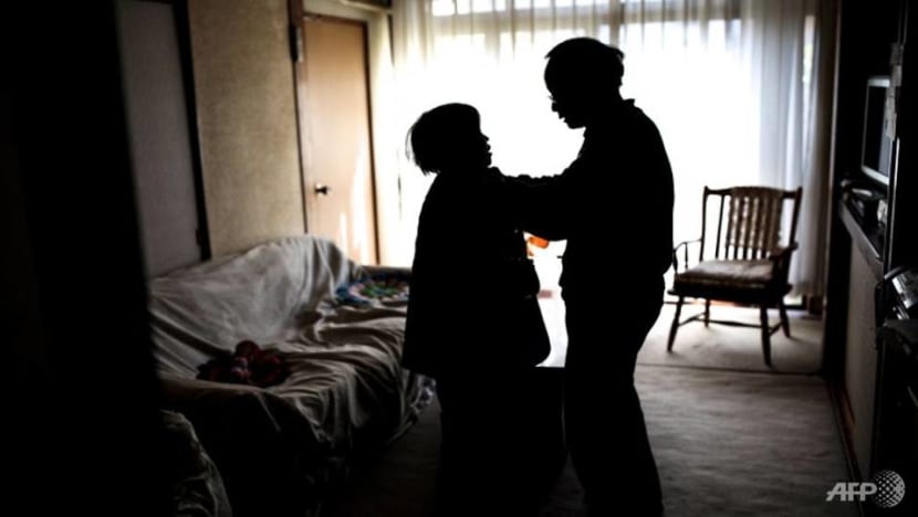Commentary: Dementia caregivers put on a brave front – while watching loved ones fade away Commentary: Dementia caregivers put on a brave front – while watching loved ones fade away
