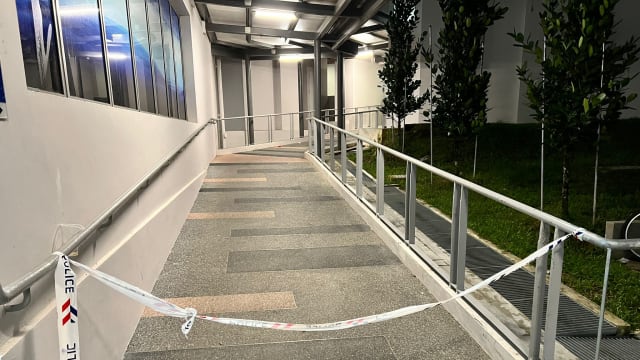 涉玛格烈通道持刀砍人案 20岁青年在医院面控