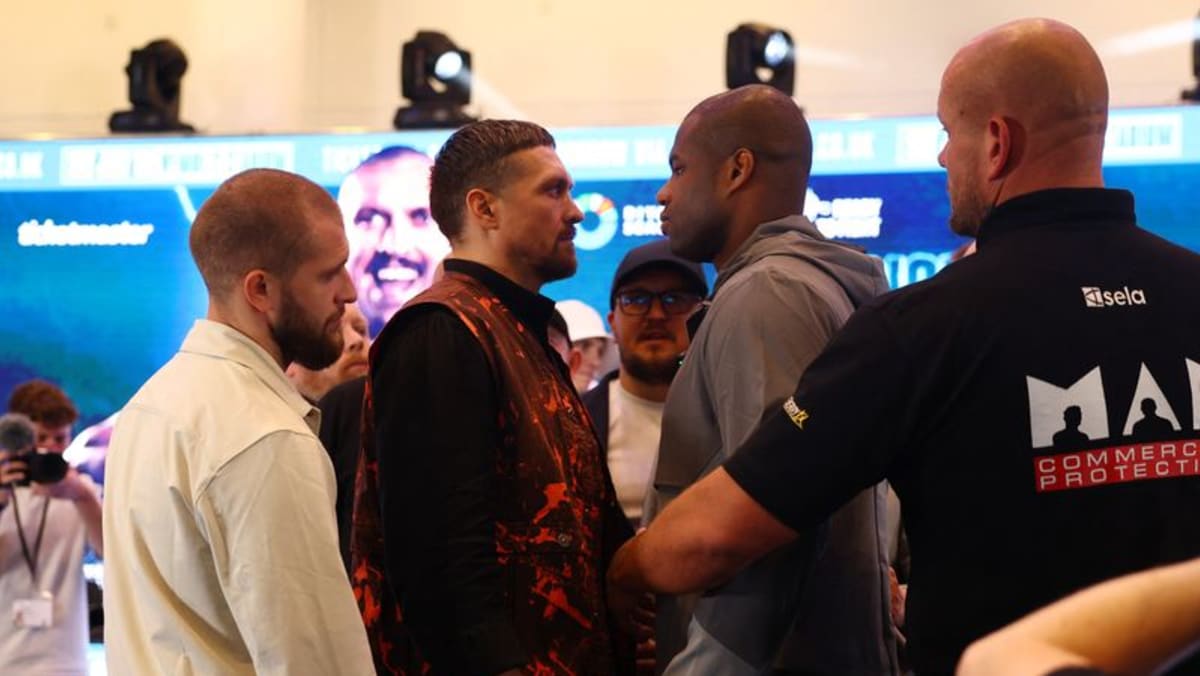 Warren says Parker will fight winner of Usyk v Dubois