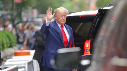 Donald Trump Mocks Joe Biden Over Seating Position At Queen Elizabeth's Funeral: "Location Is Everything"