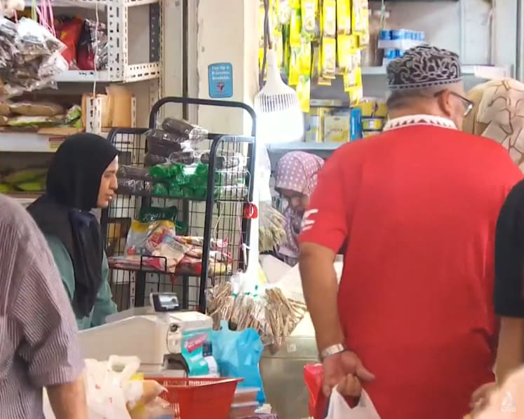 Some shops see brisk business in the lead-up to Hari Raya
