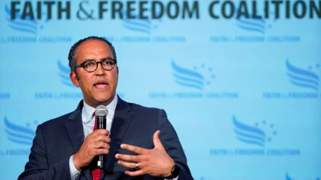 美国前众议员赫德宣布参加共和党初选 争取成为总统候选人
