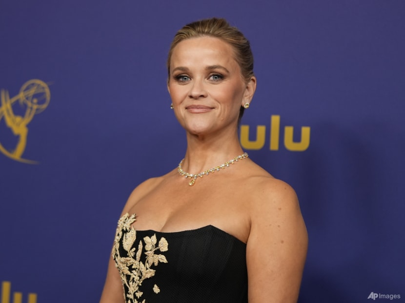 Actress Reese Witherspoon is teaming with bestseller Harlan Coben on her first suspense novel
