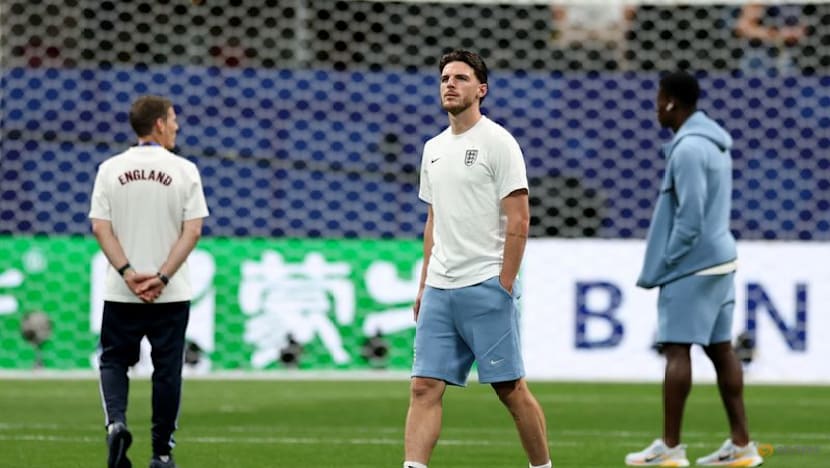 Rice returns as England make three changes for DR Congo clash