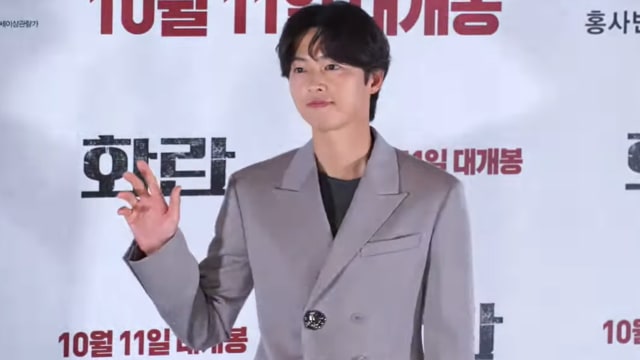 宋仲基当爸后首现身　希望儿子长大后看他的电影