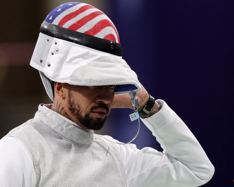 Fencing-New league aims to drag ancient Olympic sport into entertainment era