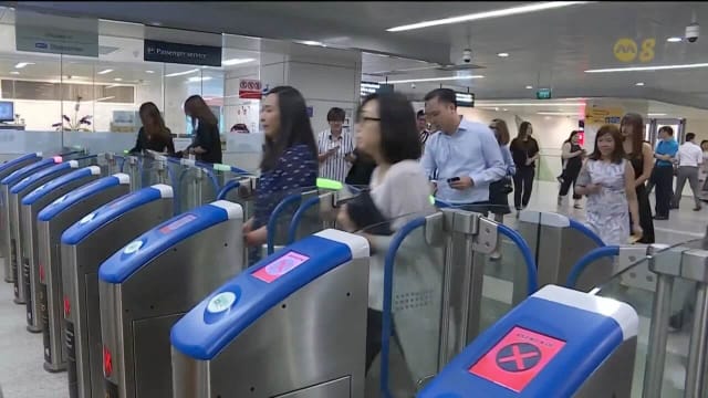 公交乘客6月起不能再用储值易通卡和万捷通卡支付车资